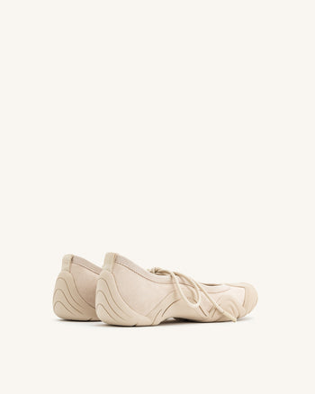 Caitlin Schnür-Ballerina-Sneaker - Beige